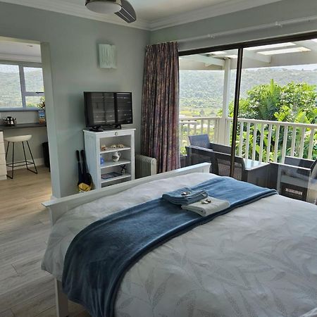 Modern Solar Powered 1 Bed Studio Apartment With Amazing Views Plettenberg Bay Exterior foto